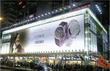 Biển quảng cáo ngoài trời tại Ba Đình