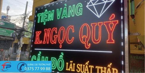 Biển hiệu giá rẻ bóng led nháy