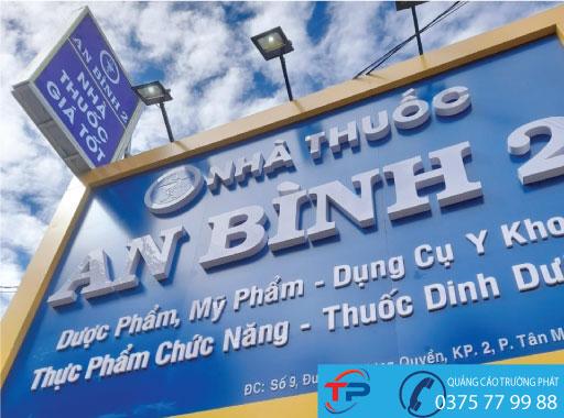 Biển vẫy quầy thuốc chuẩn GPP