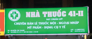 Bảng hiệu quầy thuốc tây hộp đèn
