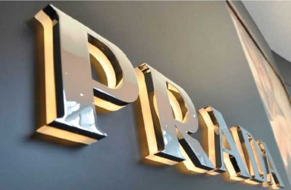 Thi công quảng cáo chữ nổi tại long biên