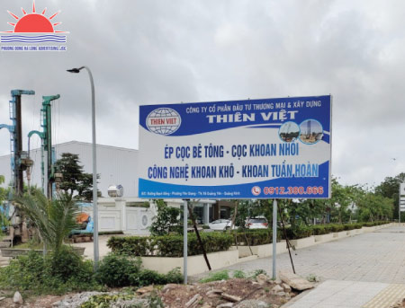 Bảng hiệu cửa hàng vật liệu xây dựng in bạt