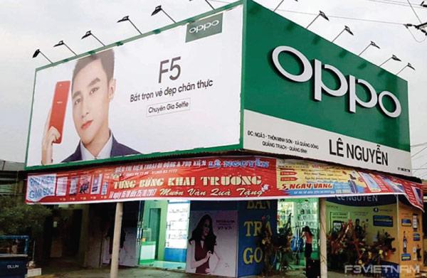 Biển quảng cáo đẹp tại quận Tây Hồ Hà Nội