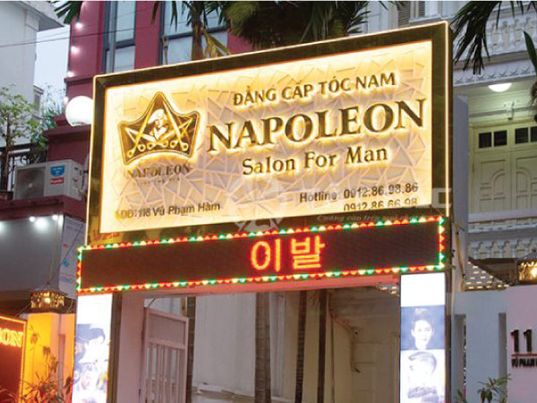Biển quảng cáo salon tóc đẹp tại hà nội