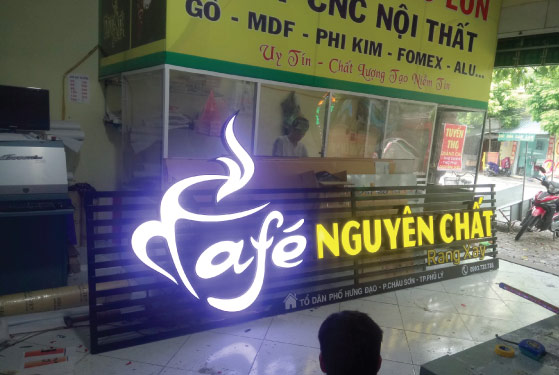 Biển quảng cáo quán cafe đẹp tại Cầu Giấy