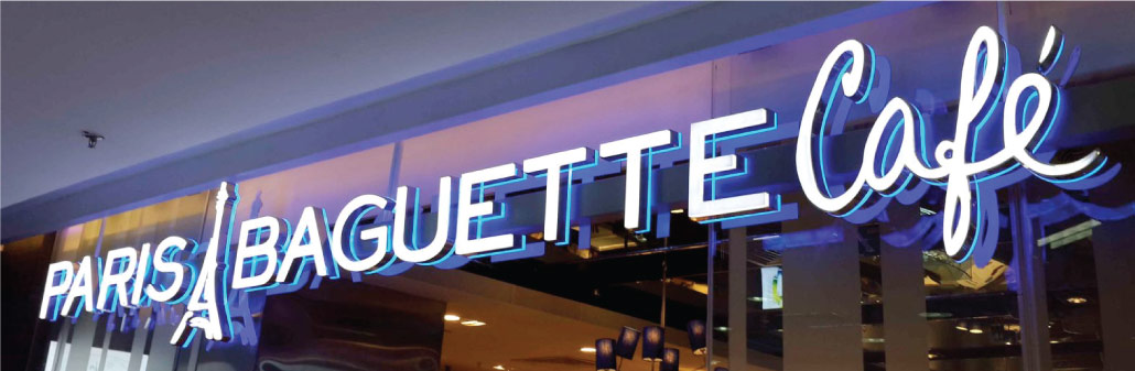 Biển chữ nổi sáng chân đẹp