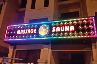 Biển quảng cáo đẹp tại Hoàn Kiếm