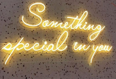 Biển quảng cáo đẹp tại Hoàng Mai