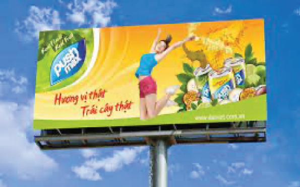 Biển quảng cáo ngoài trời tại Hoài Đức