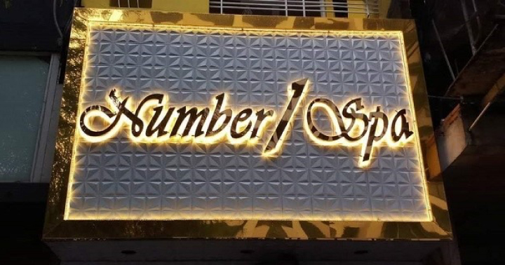 Biển quảng cáo Led sáng chân tại Phú Đô