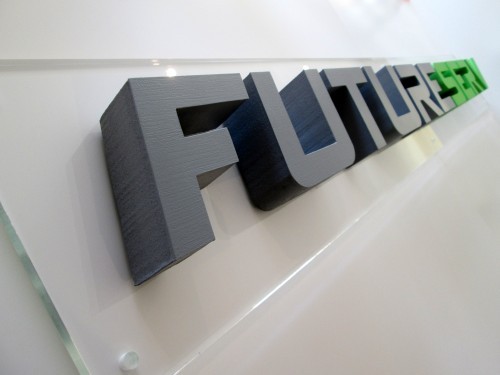 Chữ nổi alu tôn